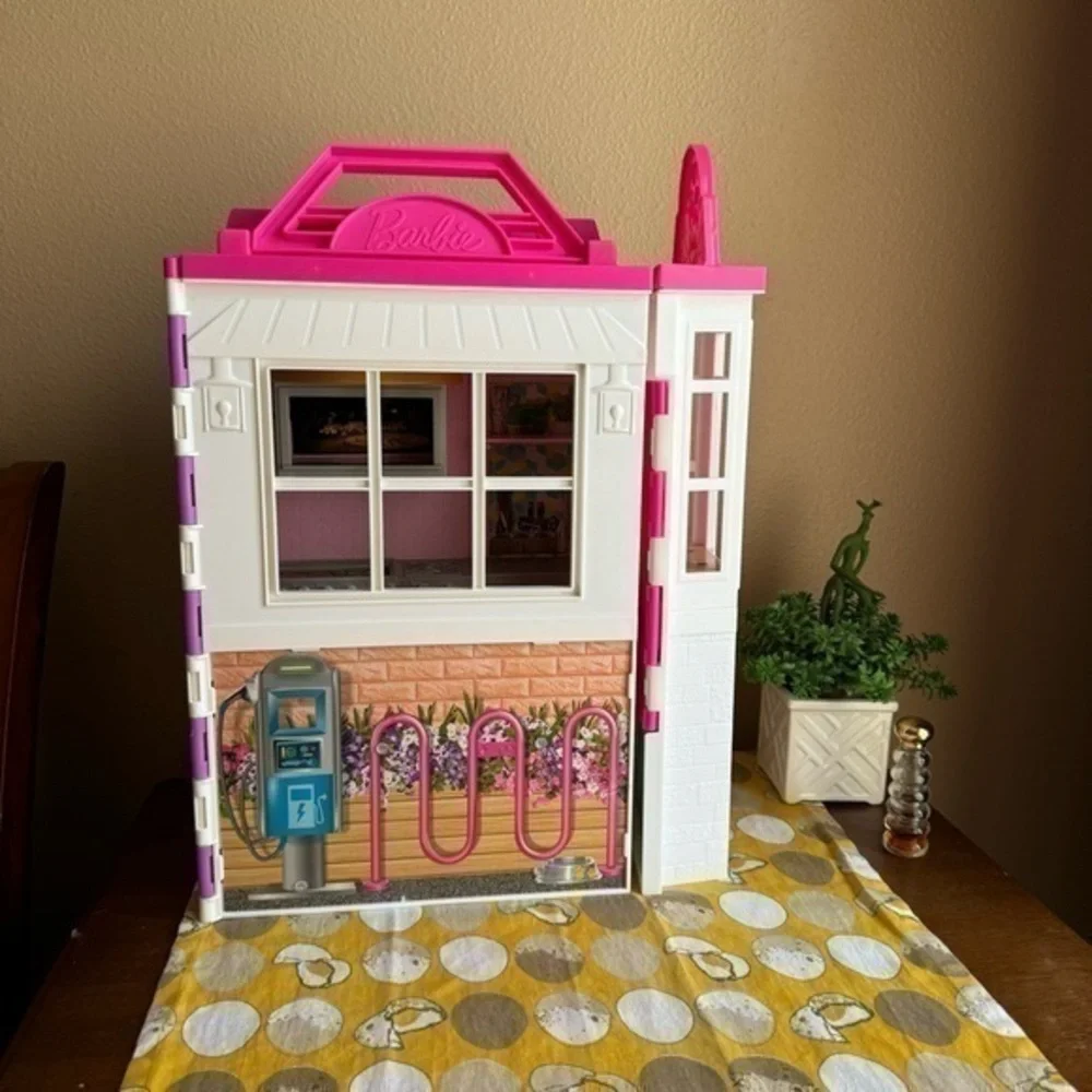 Barbie 2020 Cook n’ Grill portable restaurant doll playset WITHOUT accessories